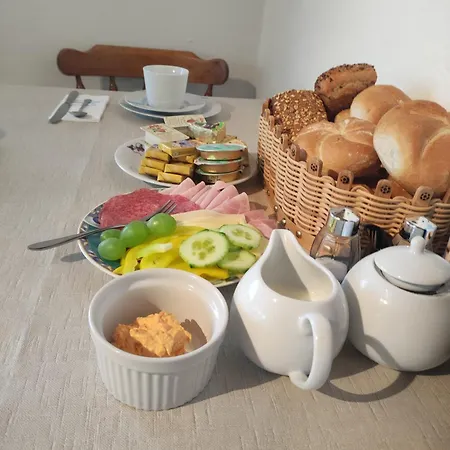 Homestay Haus Primosch Schiefling am See